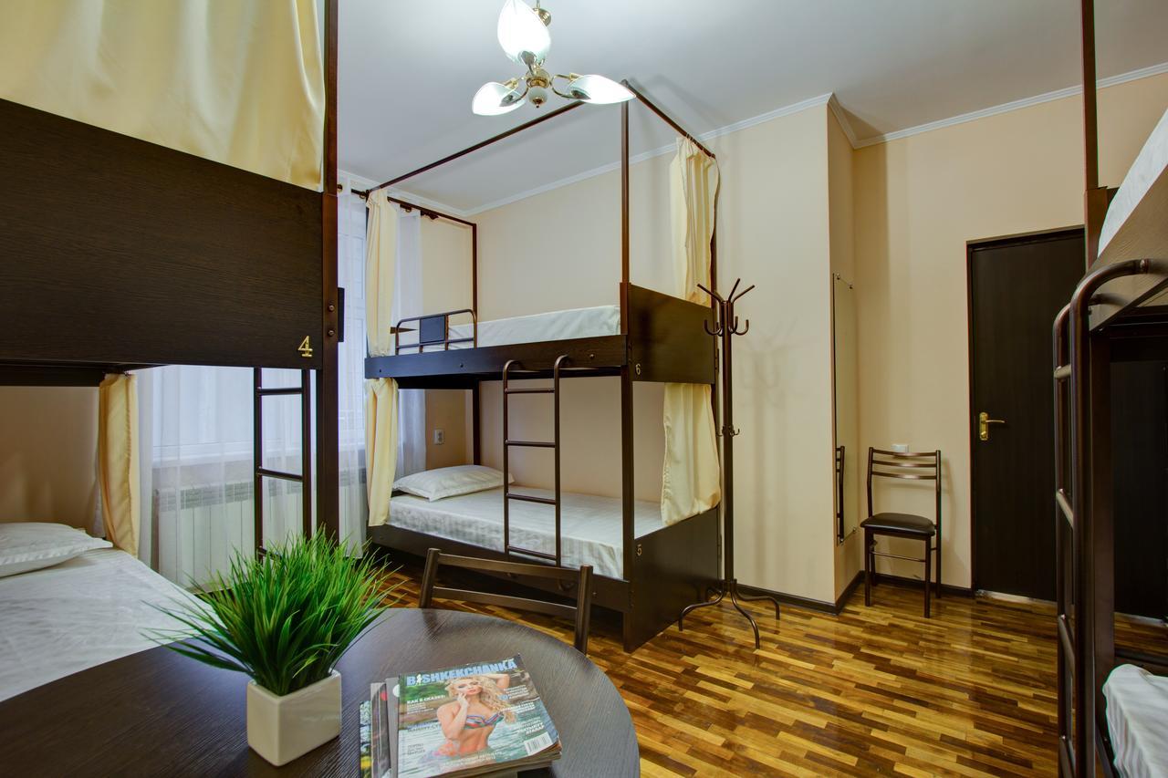 Centre Hostel Bishkek Exterior foto